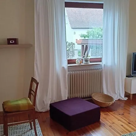 Апартаменты Gemuetliches 2-zimmer-appartment Naehe Campus In Siedlerhaus *