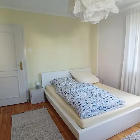 Gemuetliches 2-zimmer-appartment Naehe Campus In Siedlerhaus Erlangen